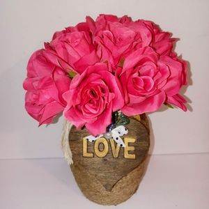 Jute Vase with Pink Roses